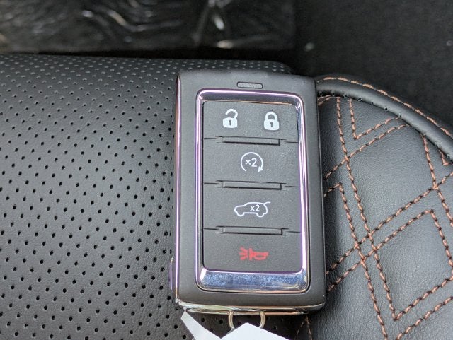 2027 Jeep Grand Cherokee GRAND CHEROKEE L SUMMIT 4X4