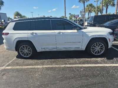 2022 Jeep Grand Cherokee L Summit