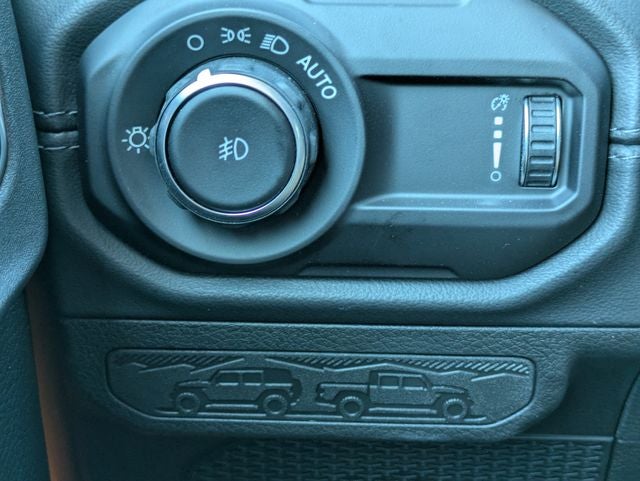 2025 Jeep Wrangler 4-Door Recon 4x4