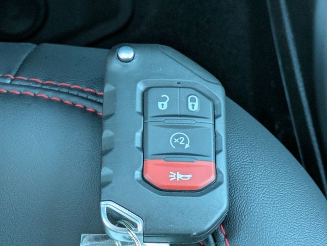 2025 Jeep Wrangler 4-Door Recon 4x4