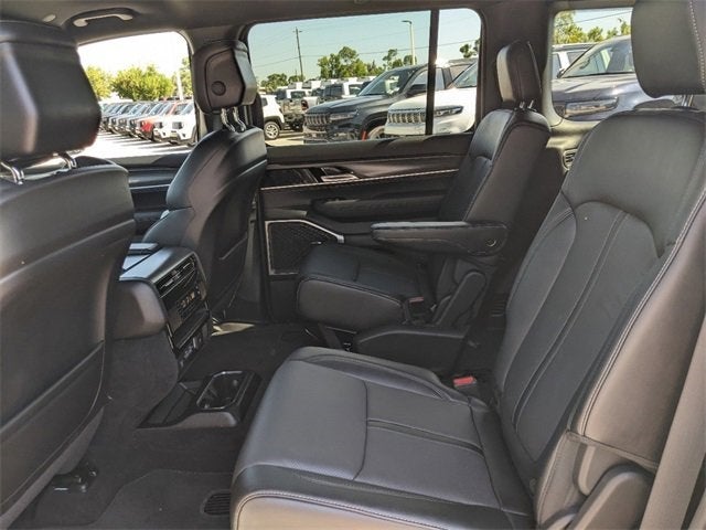 2024 Jeep Wagoneer L Series III