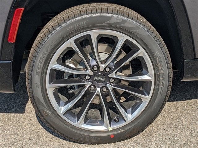 2024 Jeep Wagoneer L Series III