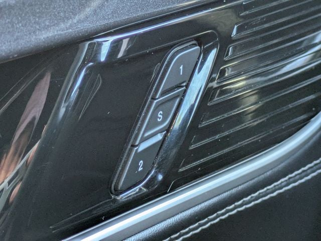 2022 Jeep Wagoneer Series I 4x2