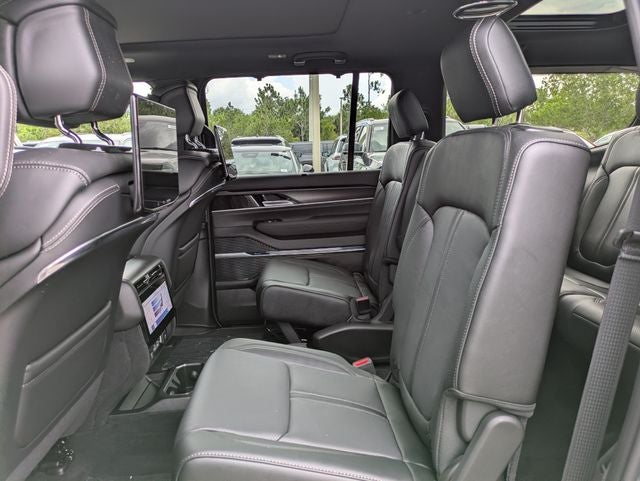 2026 Jeep Grand Wagoneer GRAND WAGONEER SUMMIT OBSIDIAN 4X4
