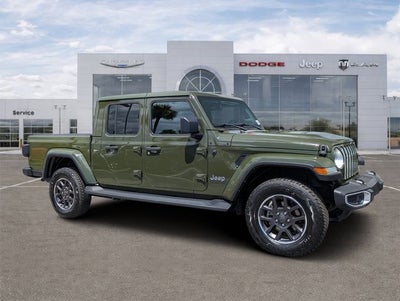 2022 Jeep Gladiator Overland 4x4