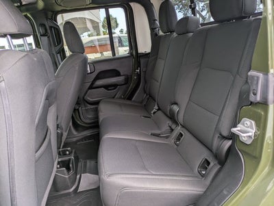 2022 Jeep Gladiator Overland 4x4