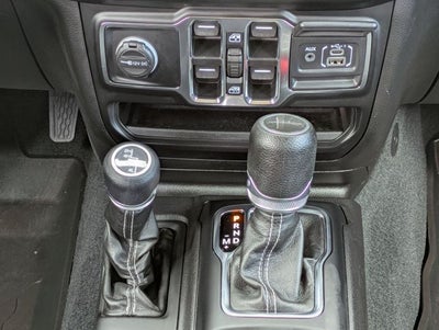 2022 Jeep Gladiator Overland 4x4
