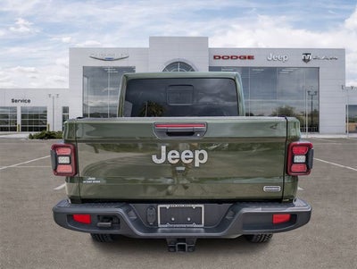 2022 Jeep Gladiator Overland 4x4