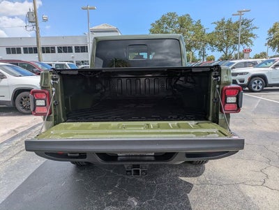 2022 Jeep Gladiator Overland 4x4