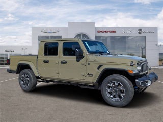 2026 Jeep Gladiator GLADIATOR SAHARA 4X4
