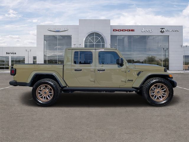 2025 Jeep Gladiator Nighthawk