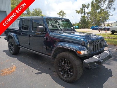 2025 Jeep Gladiator Nighthawk