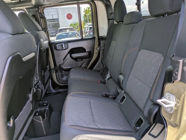 2026 Jeep Gladiator Mojave 4x4
