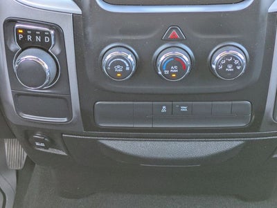 2022 RAM 1500 Classic SLT Crew Cab 4x2 5'7' Box