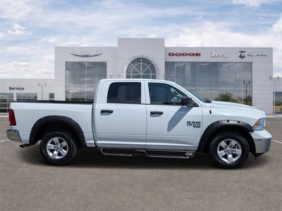 2022 RAM 1500 Classic SLT Crew Cab 4x2 5'7' Box