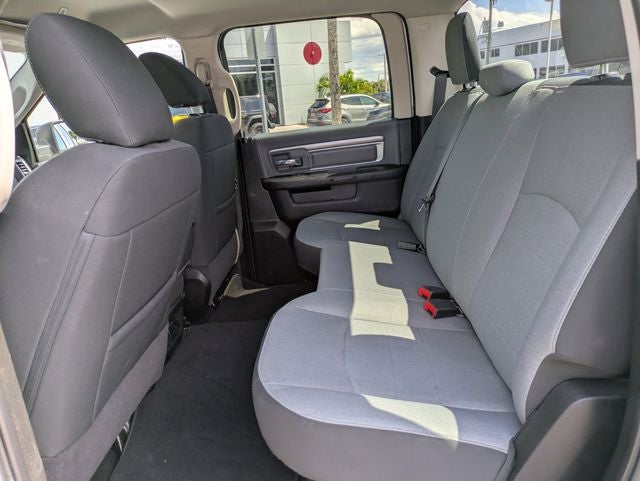 2022 RAM 1500 Classic SLT Crew Cab 4x2 5'7' Box