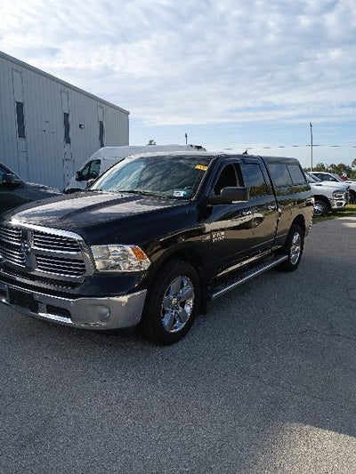 2017 RAM 1500 Big Horn Quad Cab 4x4 6'4' Box
