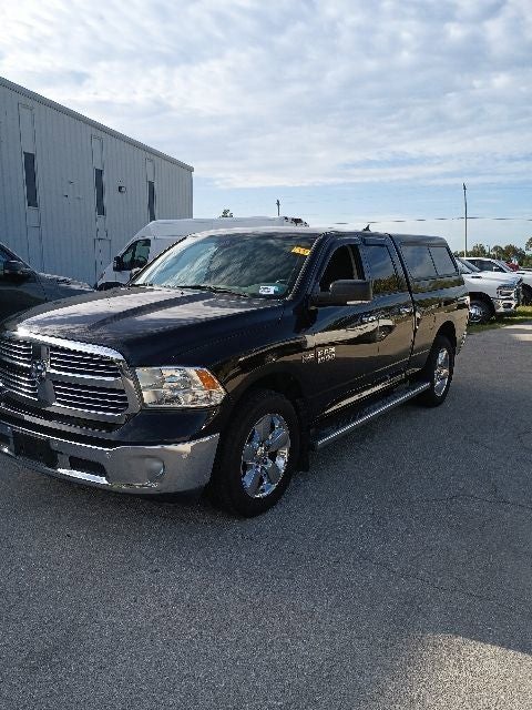 2017 RAM 1500 Big Horn Quad Cab 4x4 6'4' Box