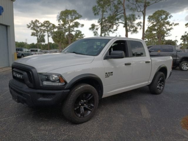 2024 RAM 1500 Classic Warlock Crew Cab 4x4 5'7' Box