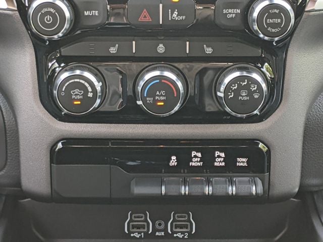 2026 RAM Ram 1500 RAM 1500 BIG HORN CREW CAB 4X2 5'7' BOX