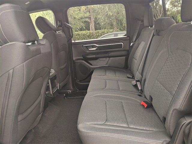 2026 RAM Ram 1500 RAM 1500 LONE STAR CREW CAB 4X2 5'7' BOX