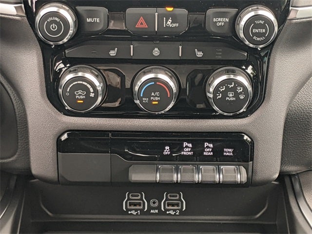 2026 RAM Ram 1500 RAM 1500 LONE STAR CREW CAB 4X2 5'7' BOX