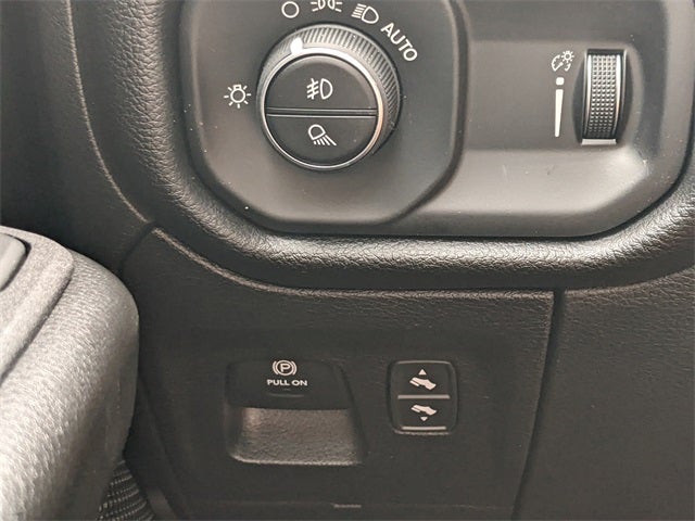 2026 RAM Ram 1500 RAM 1500 LONE STAR CREW CAB 4X2 5'7' BOX