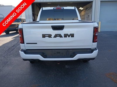 2025 RAM 1500 Big Horn Crew Cab 4x2 5'7' Box