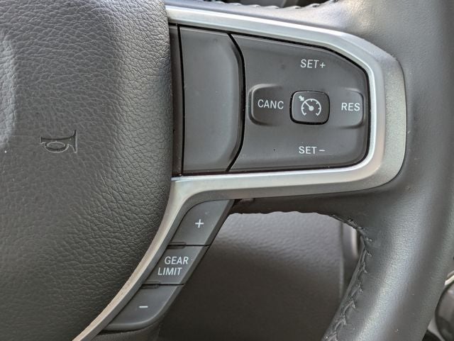 2023 RAM 1500 Big Horn Crew Cab 4x2 5'7' Box