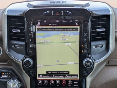 2019 RAM 1500 Laramie Crew Cab 4x2 5'7' Box