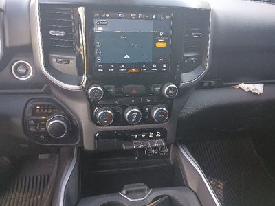 2022 RAM 1500 Big Horn Crew Cab 4x4 5'7' Box