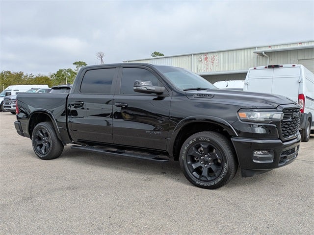 2025 RAM 1500 Big Horn Crew Cab 4x4 5'7' Box