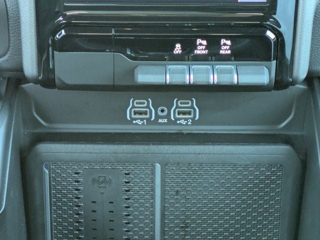 2026 RAM 1500 Big Horn Crew Cab 4x4 5'7' Box