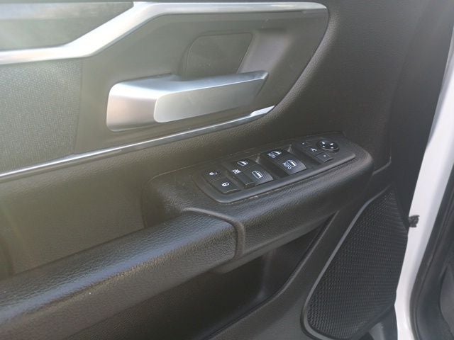 2019 RAM 1500 Big Horn/Lone Star Crew Cab 4x4 5'7' Box