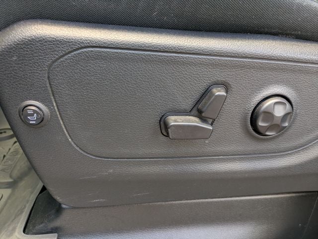 2019 RAM 1500 Big Horn/Lone Star Crew Cab 4x4 5'7' Box