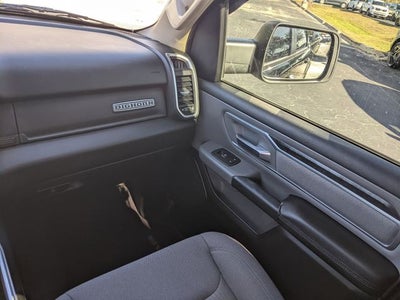 2019 RAM 1500 Big Horn/Lone Star Crew Cab 4x4 5'7' Box