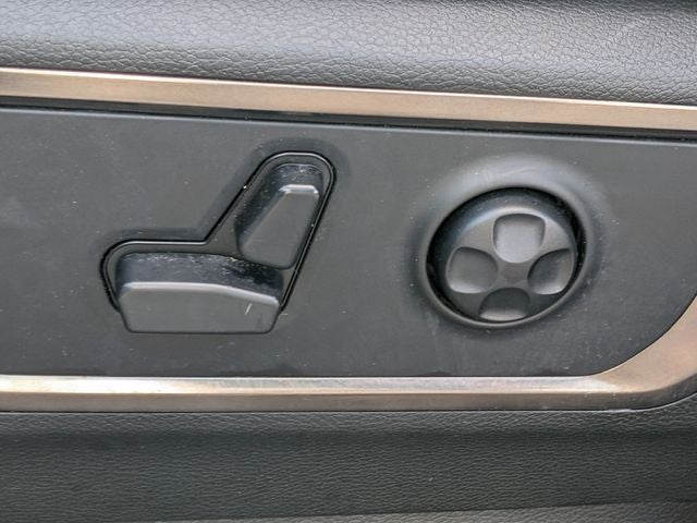 2019 RAM 1500 Limited Crew Cab 4x4 5'7' Box