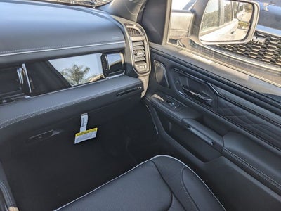 2026 RAM Ram 1500 RAM 1500 LIMITED CREW CAB 4X4 5'7' BOX