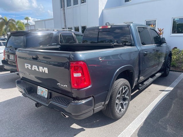 2026 RAM 1500 Laramie Crew Cab 4x4 5'7' Box