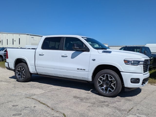2027 RAM Ram 1500 RAM 1500 LARAMIE CREW CAB 4X4 5'7' BOX
