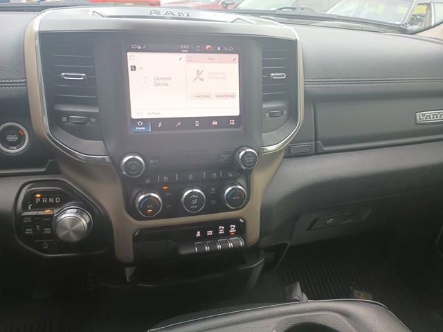 2022 RAM 1500 Laramie Crew Cab 4x4 5'7' Box