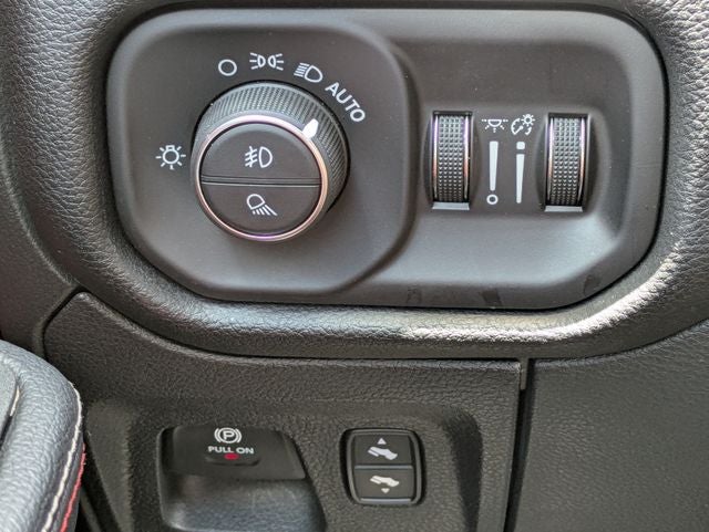 2026 RAM 1500 Rebel Crew Cab 4x4 5'7' Box