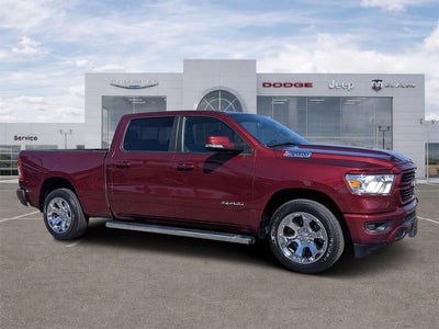 2019 RAM 1500 Big Horn/Lone Star Crew Cab 4x4 6'4' Box