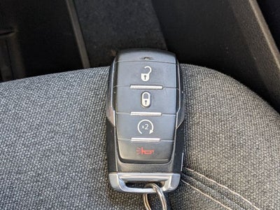 2019 RAM 1500 Big Horn/Lone Star Crew Cab 4x4 6'4' Box