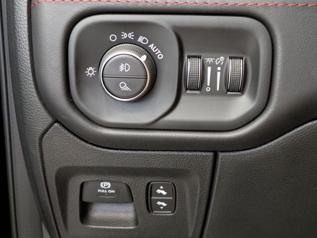 2027 RAM Ram 1500 RAM 1500 TRX SRT CREW CAB 4X4 5'7' BOX