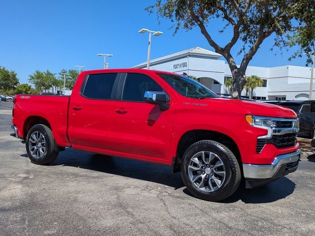 2024 Chevrolet Silverado 1500 4WD Crew Cab Short Bed LT