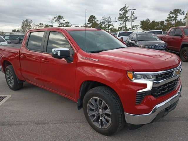 2024 Chevrolet Silverado 1500 4WD Crew Cab Short Bed LT