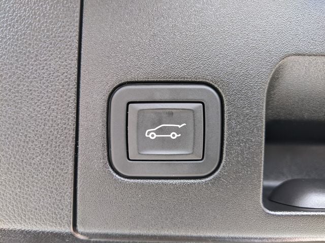 2025 Cadillac XT4 FWD Premium Luxury