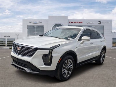 2025 Cadillac XT4 FWD Premium Luxury