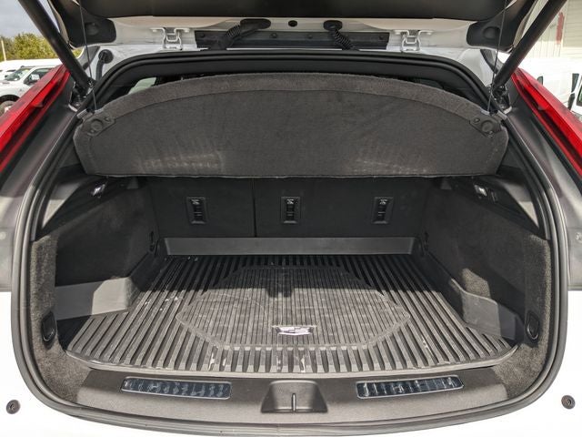 2025 Cadillac XT4 FWD Premium Luxury